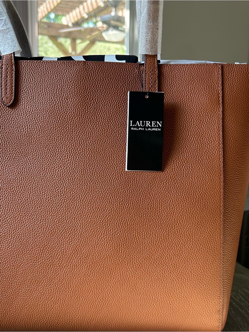 Pebbled Leather Large Cameryn Tote Bag - Picture 2 of 3
